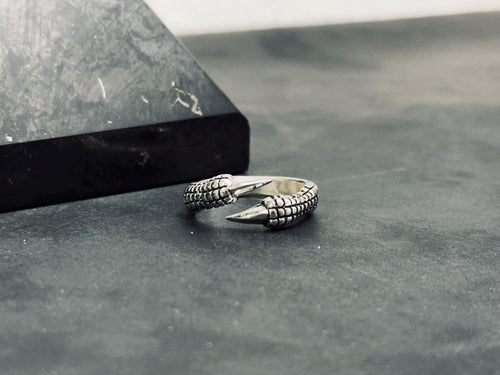 Dragon Claw Ring: 925 Sterling Silver Gothic Statement Jewelry