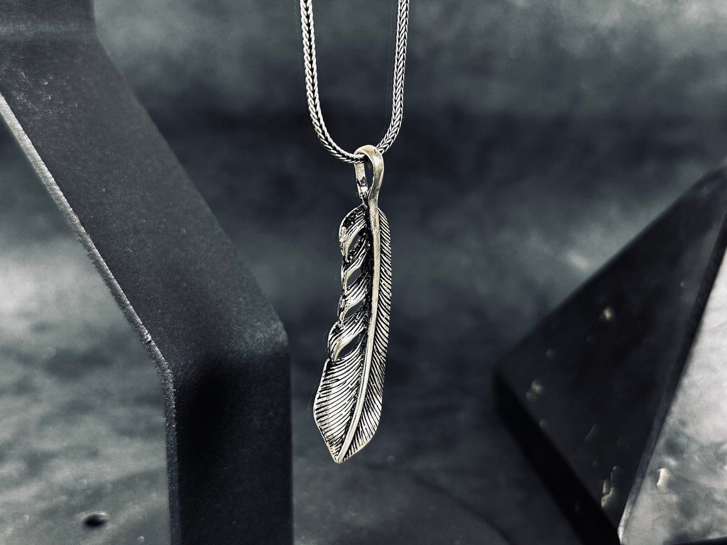 Silver Feather Pendant Necklace: Handmade Boho Chic Accessory