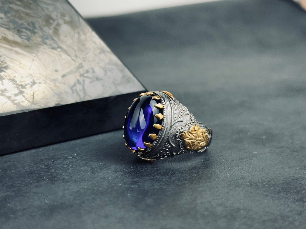 Sterling Silver Ring: Blue Zirconium Stone - Hand Engraved King Theme