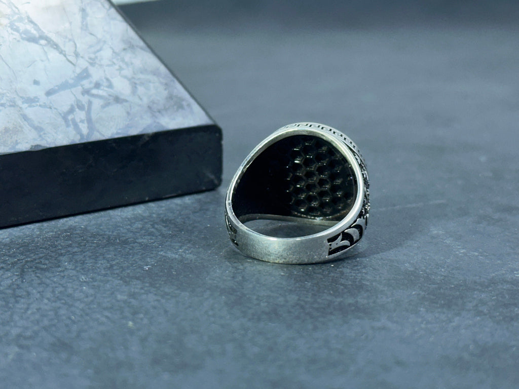 Leo Zodiac Sterling Silver Ring, Horoscope Design (Sizes 5-10)