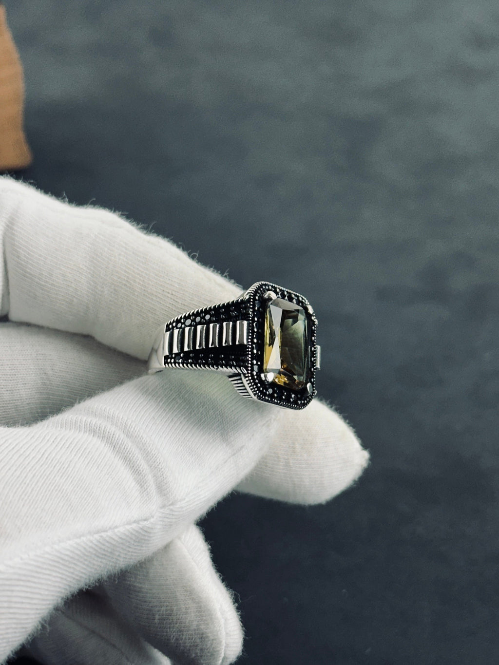 Color-Changing Diaspore Ring - Sterling Silver Nautical Detail