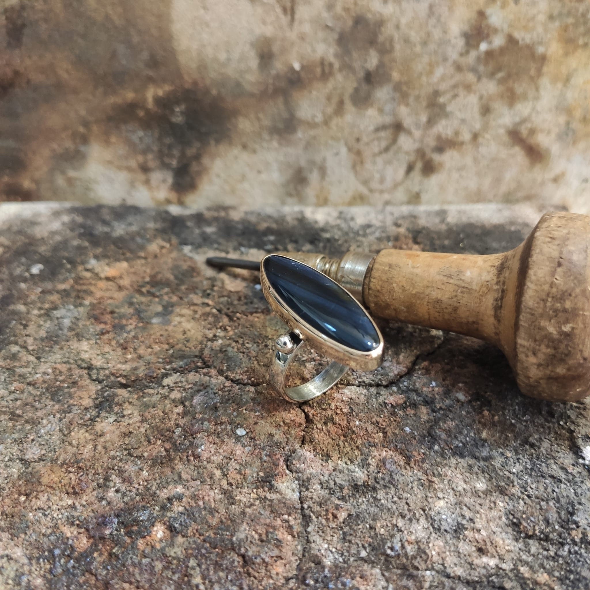 Elegant Black Woman Sterling Silver Ring With Nacre Stone Handmade Jewellery Luxury