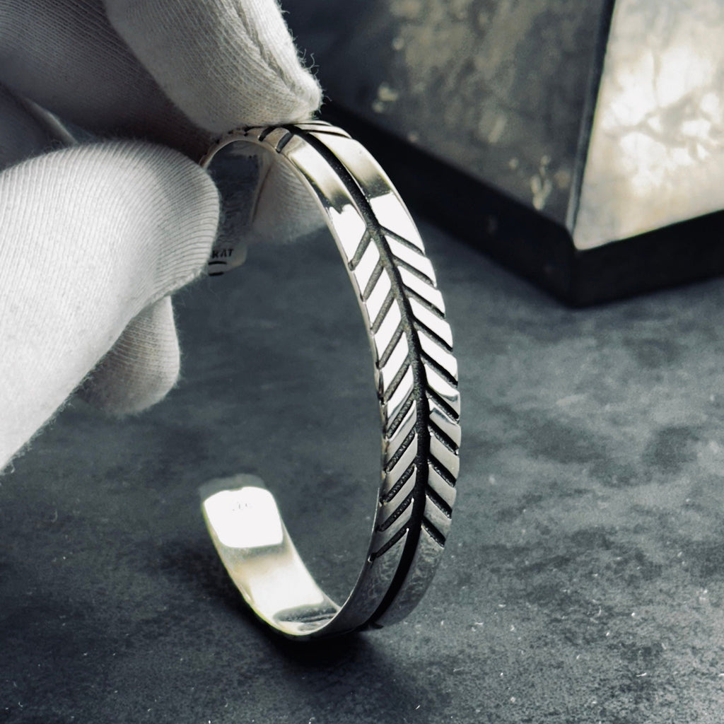 Sterling Silver Arrow Cuff Bracelet - Handmade Unisex Jewelry