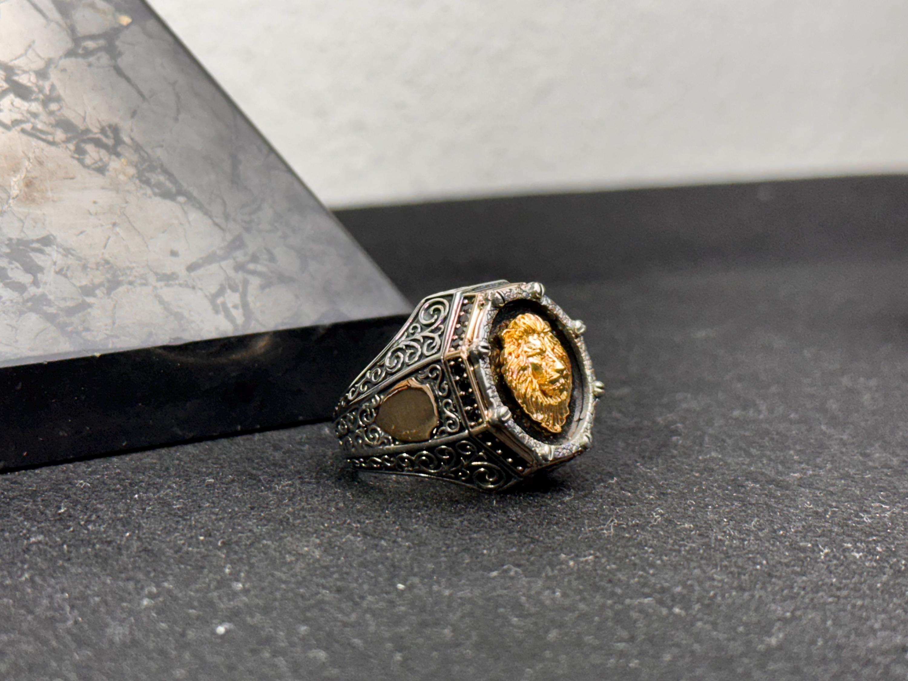 Lion Signet Ring: Sterling Silver Statement Jewelry (Men's Sizes)