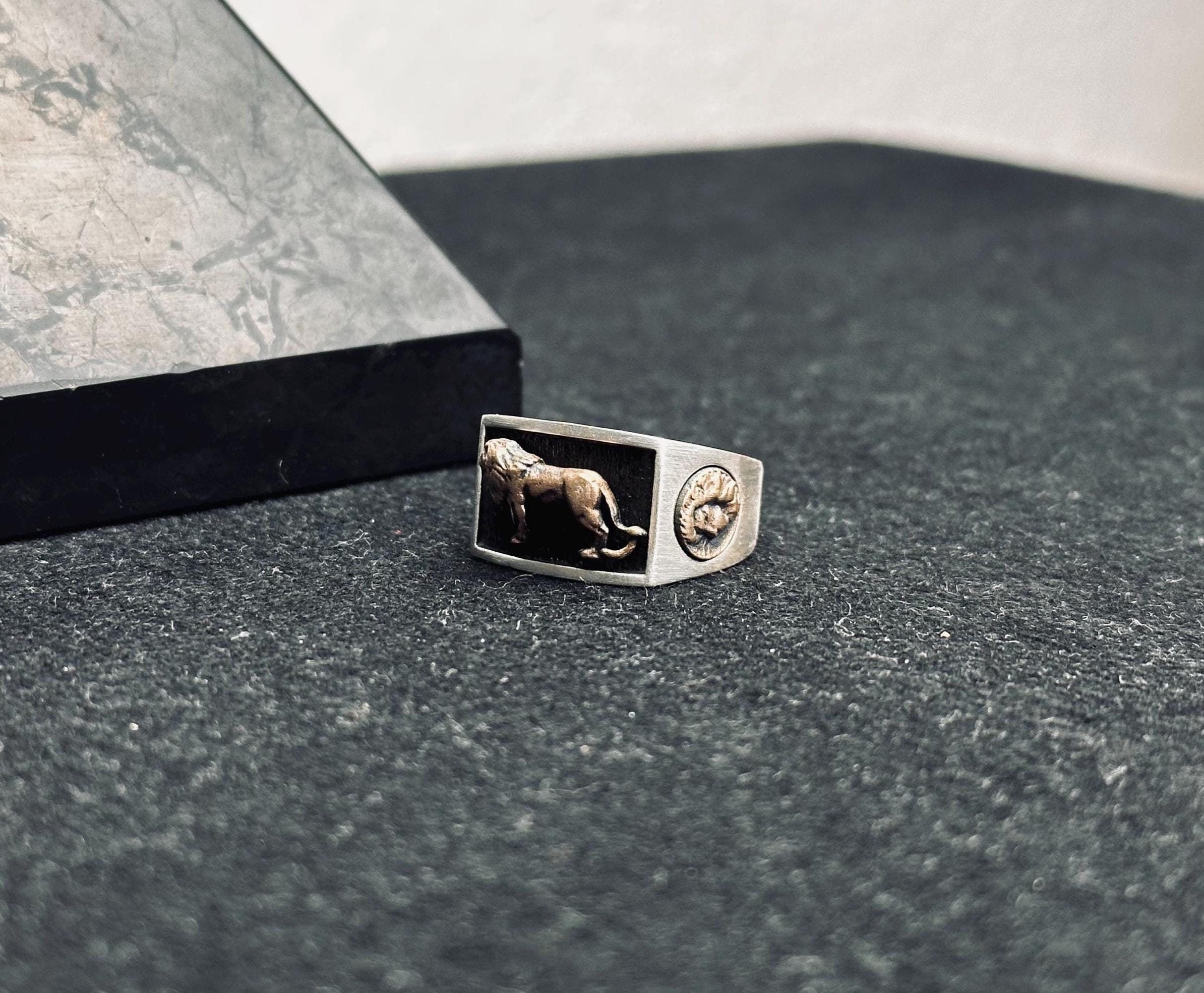Sterling Silver Lion Ring - Men's Bold Zodiac Design