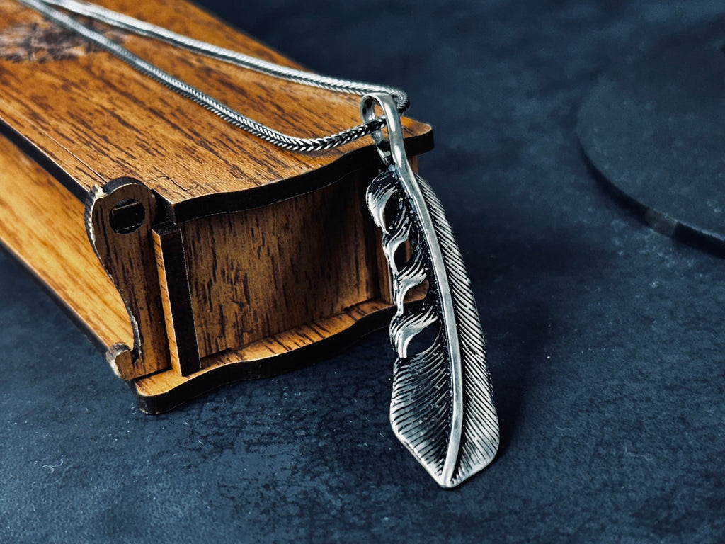 Silver Feather Pendant Necklace: Handmade Boho Chic Accessory