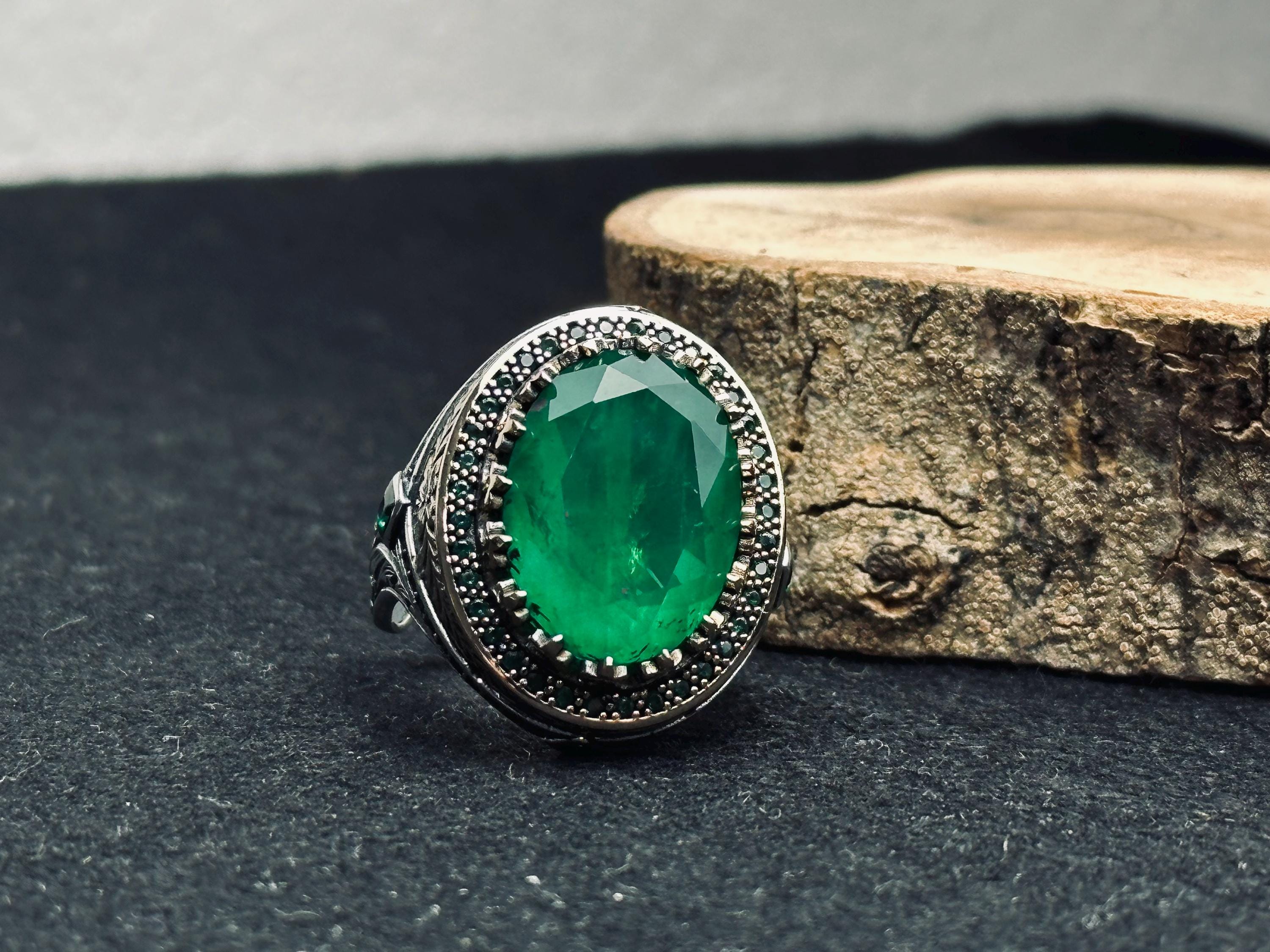 Men's Emerald Silver Ring: Handmade Turkish Artisan - Statement Jewelry