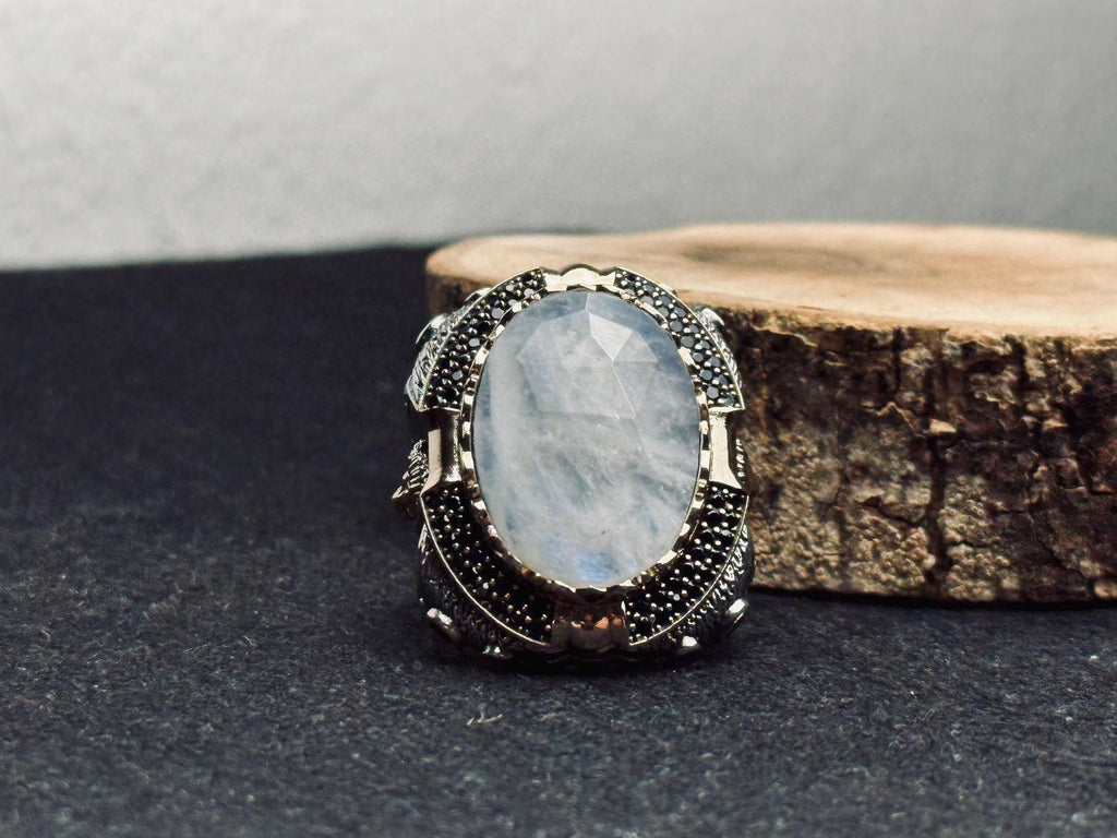 Moonstone Sterling Silver Ring, Lion Head Design (Men's Large)