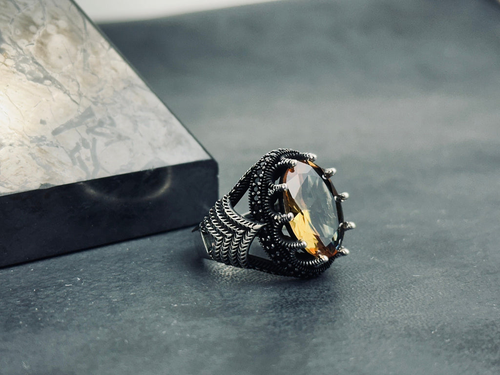 Majestic King Crown Ring - Artisanal Diaspore Gemstone