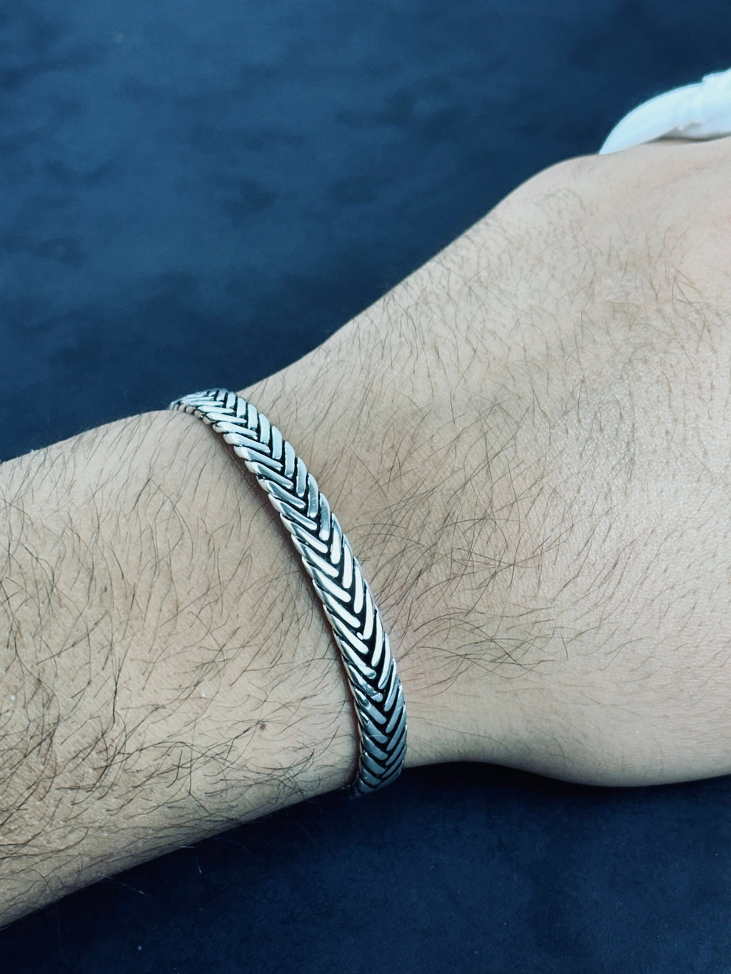 Men's Sterling Silver Knit Cuff Bracelet (Adjustable, Oxidized Finish)