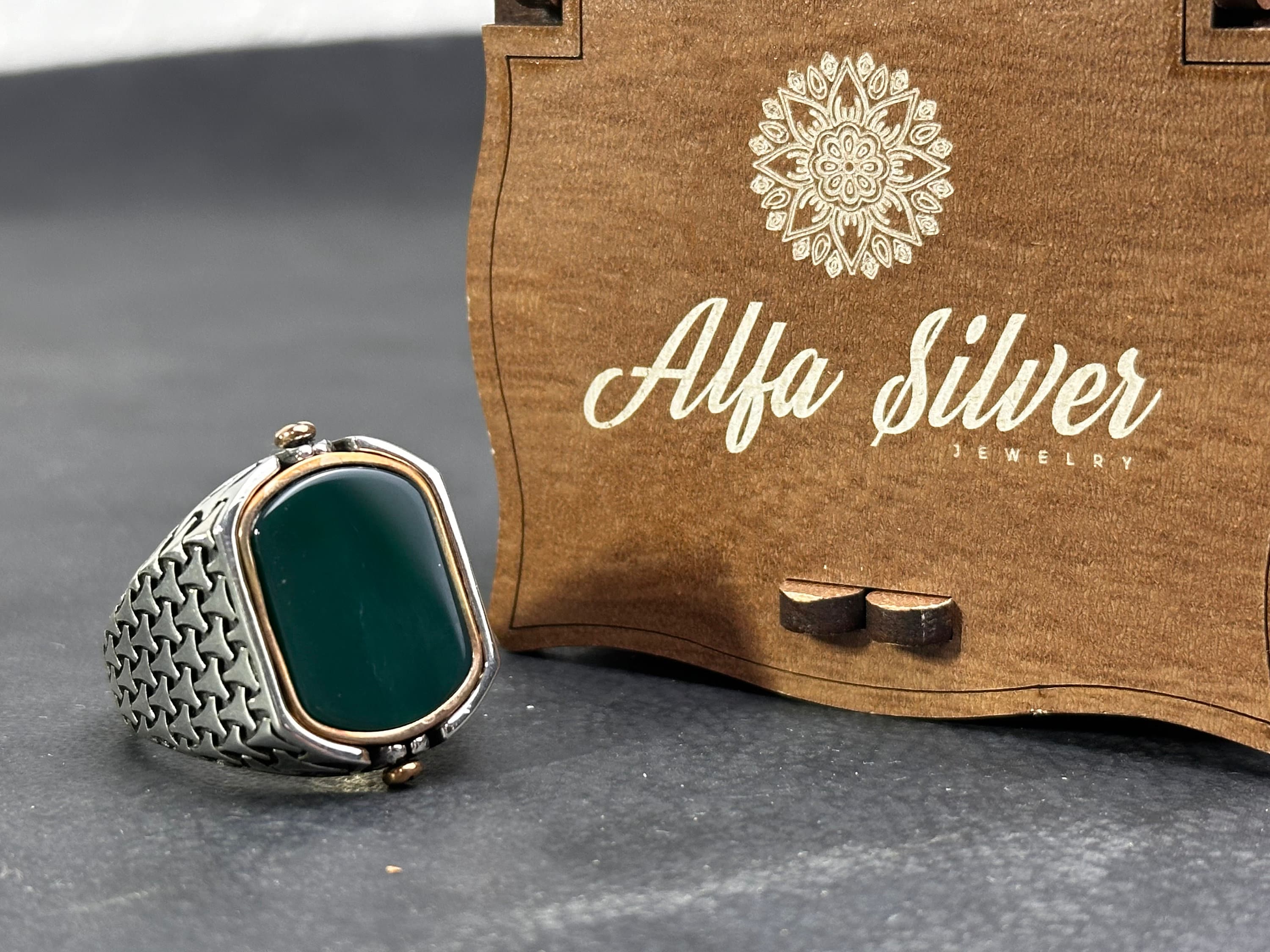 Aqeeq Ring: Green Agate Stone, Double Side Design (Sterling Silver)