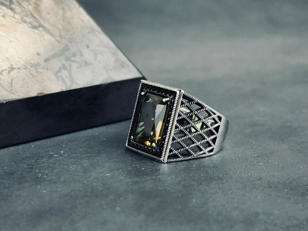 Diaspore Sultanit Ring, Sterling Silver, Rectangular Gemstone (Handmade)