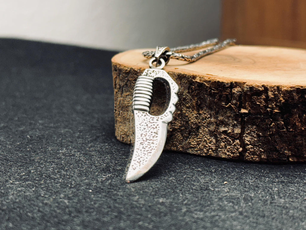 Knife Necklace: Silver Dagger Pendant - Inspired by Elden Ring