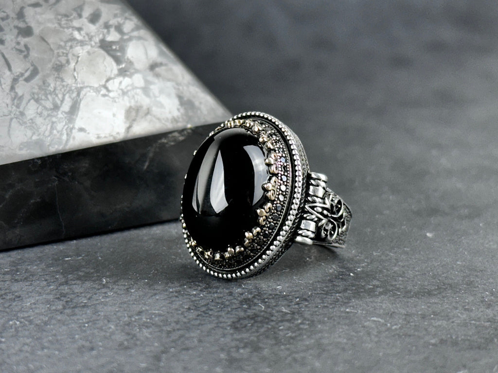 Men's Sterling Silver Ring Onyx Gemstone Eagle Design (Bold Statement)