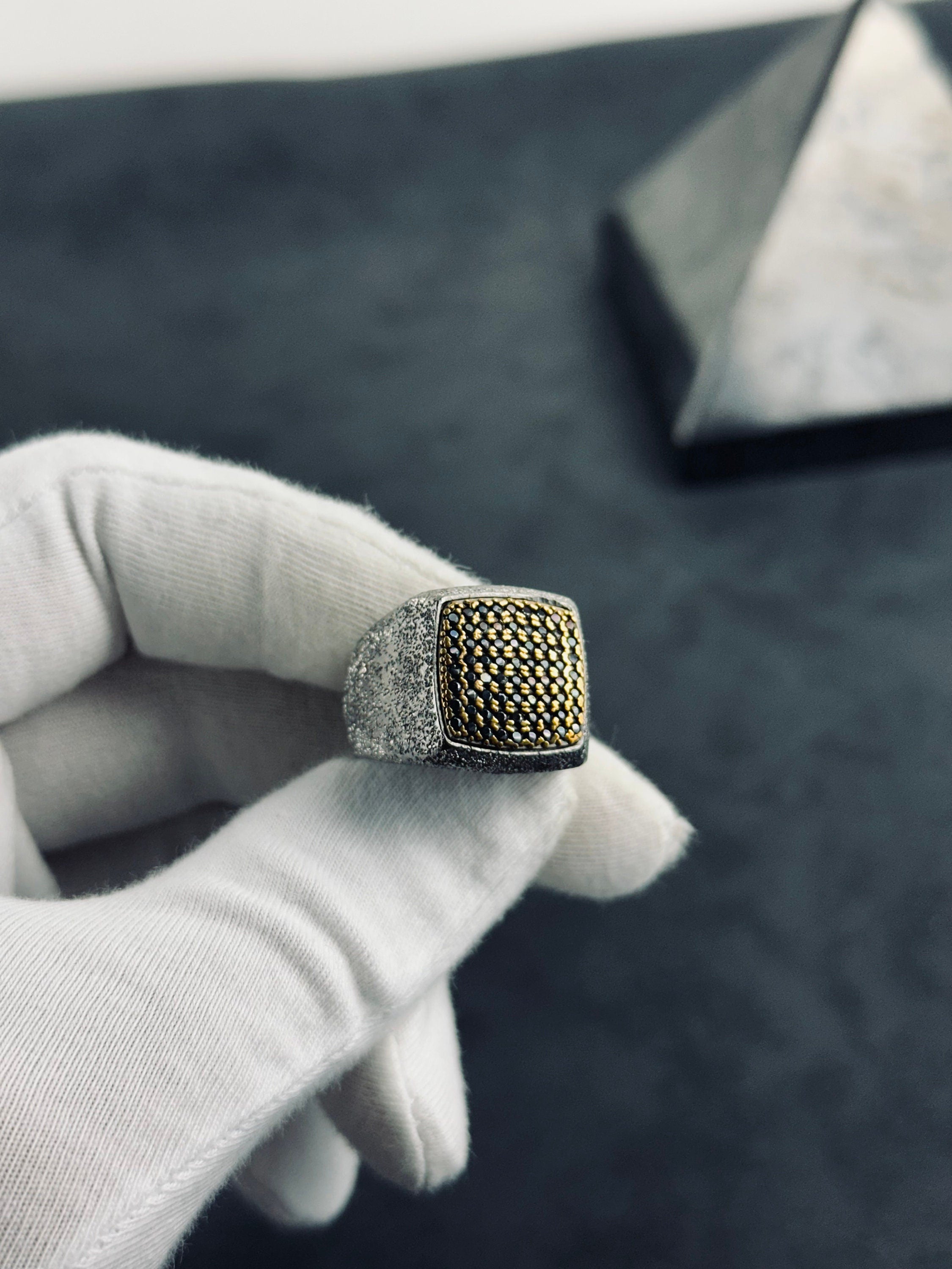 Engraved Zircon Dot Ring: Sterling Silver with Rhodium Finish