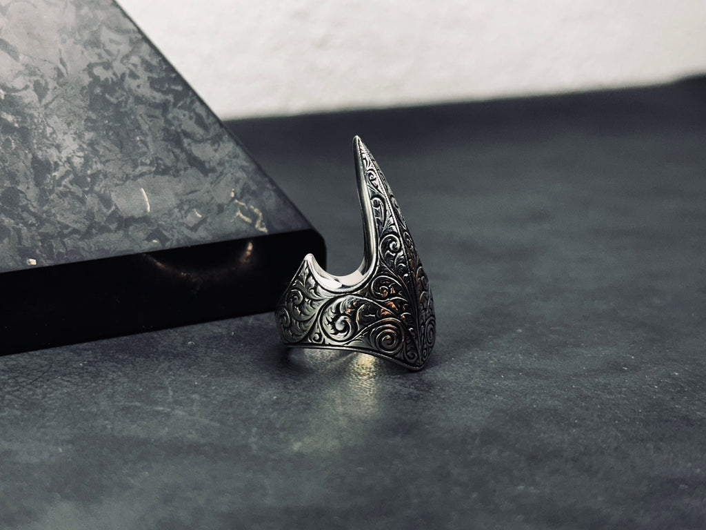 Thumb Ring: Sterling Silver Ouroboros Design (Medieval Zihgir Style)