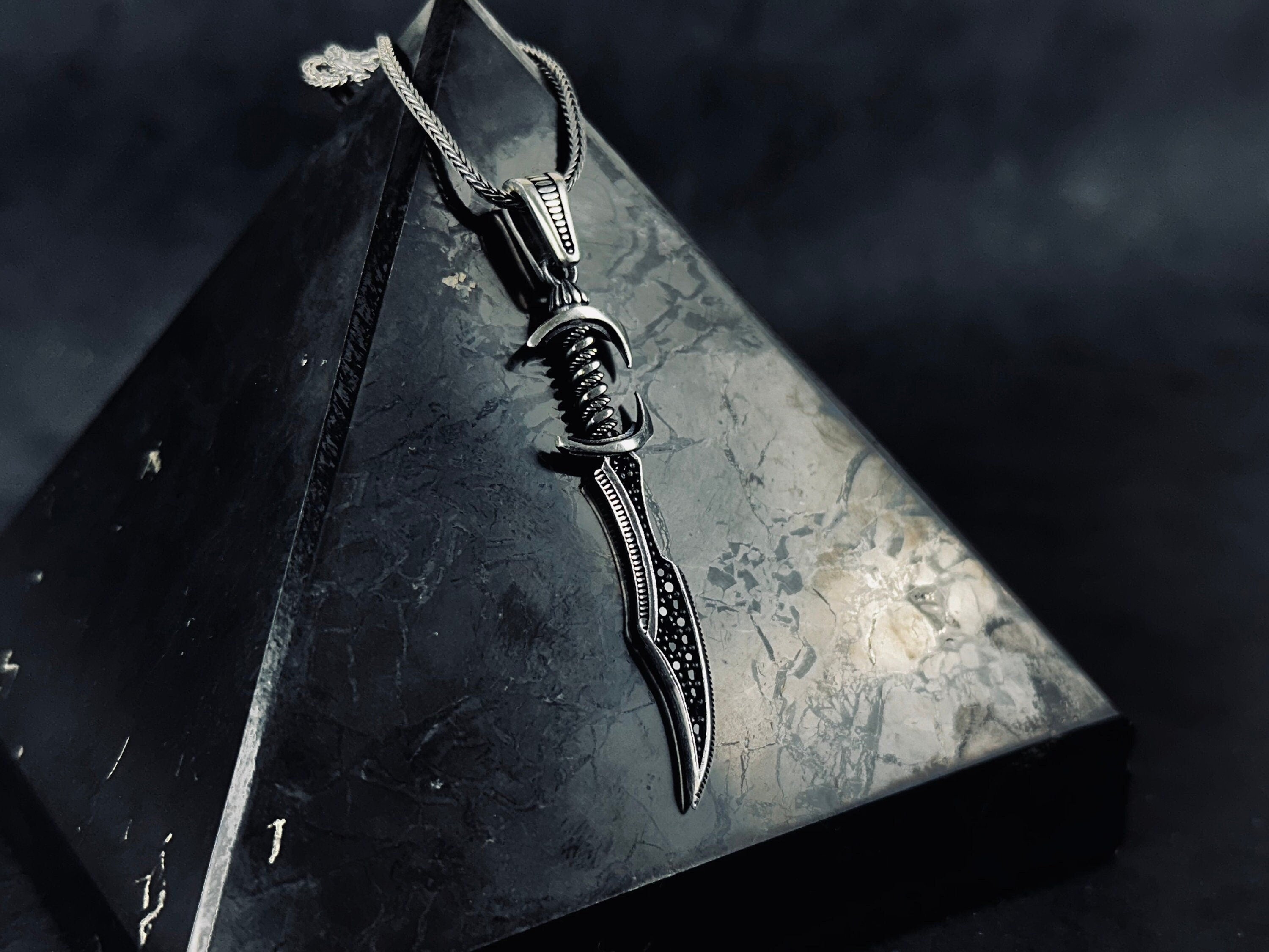 Silver Assassin Dagger Necklace - Detailed Zircon Pendant