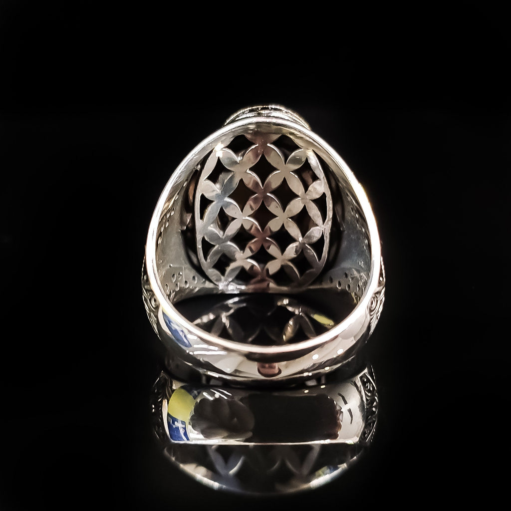 Sterling Silver Ring: Sultanite Gemstone - Handmade Abstract Design