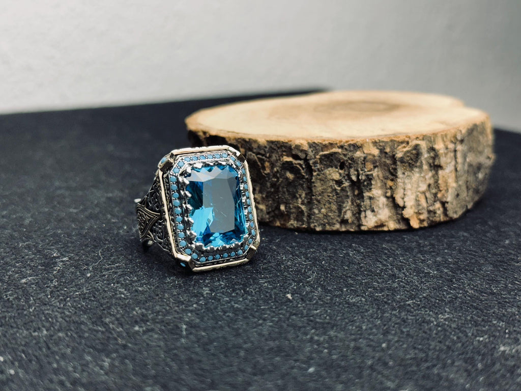 Aquamarine Men's Ring - Handmade Sterling Silver Lion Design