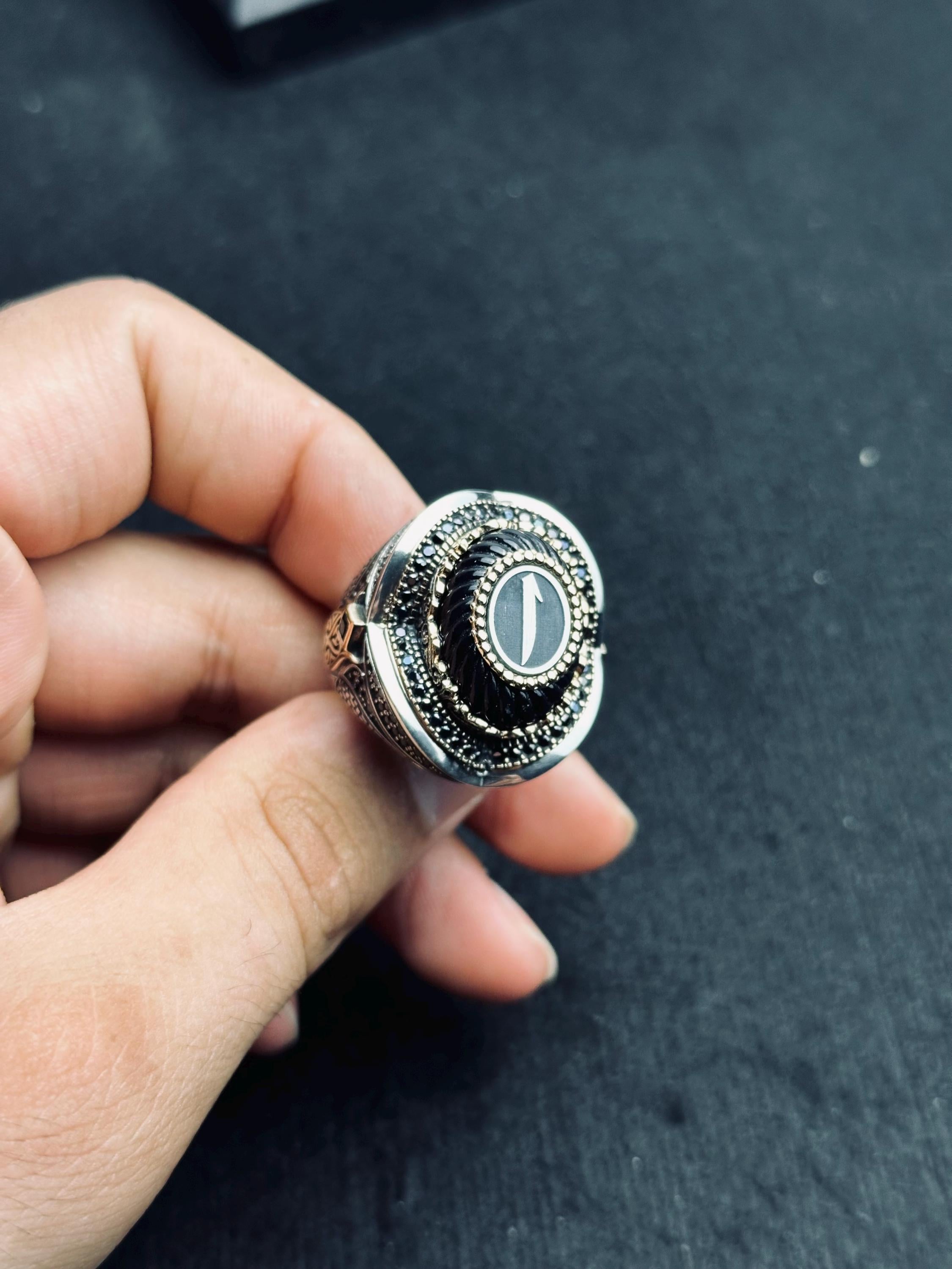 Elif Vav Signet Ring - Oval Onyx, Arabic Calligraphy