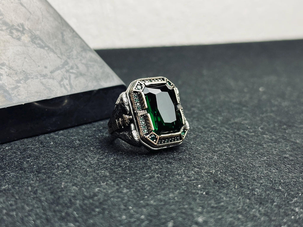 Colombian Emerald Ring for Men: Eagle-Accented Sterling Silver