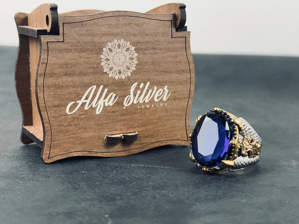 Blue Zircon Sterling Silver King Ring (Crown Design)