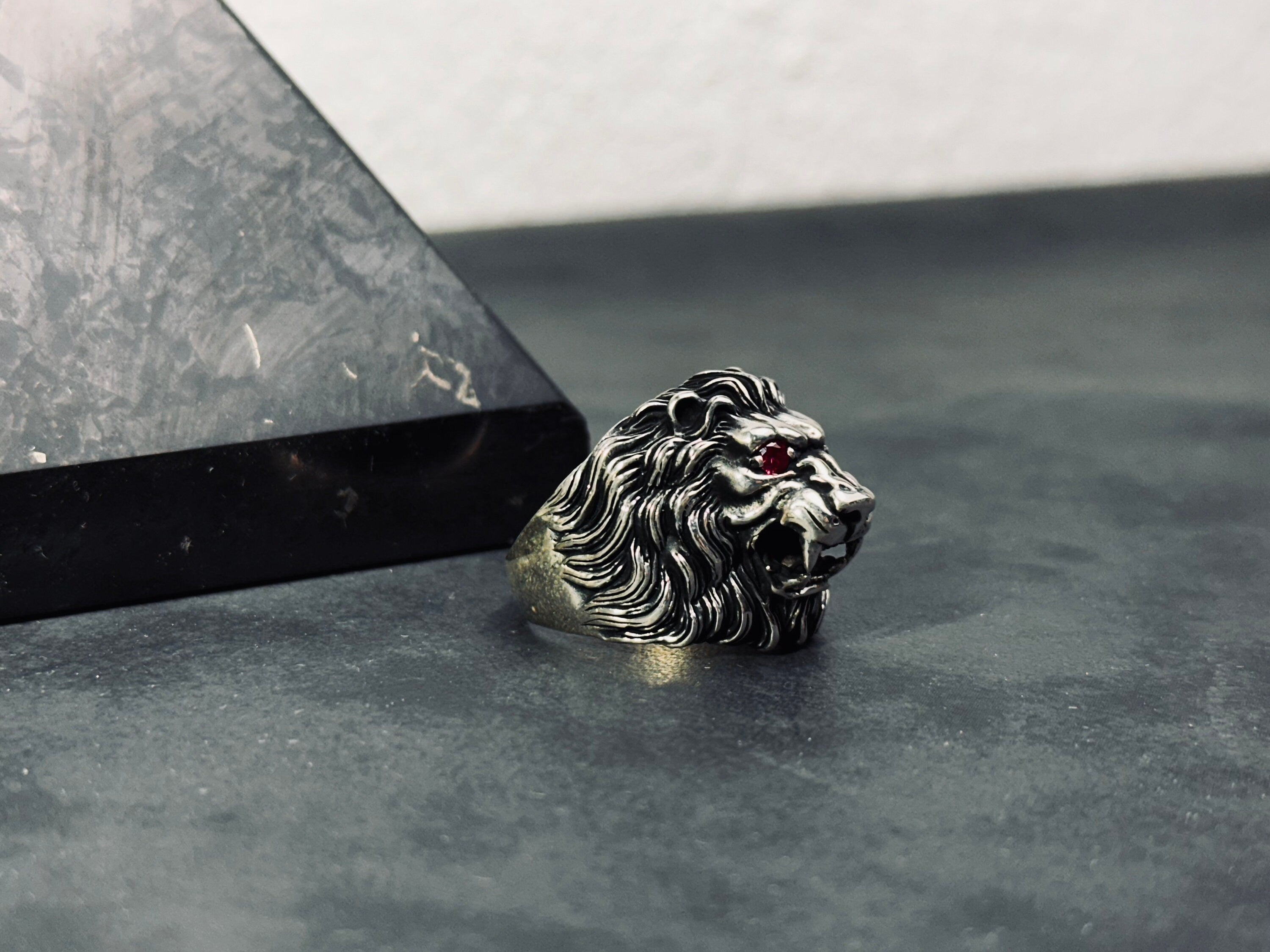 Lion Zodiac Sterling Silver Ring, Cubic Zirconia Eyes (Handmade)