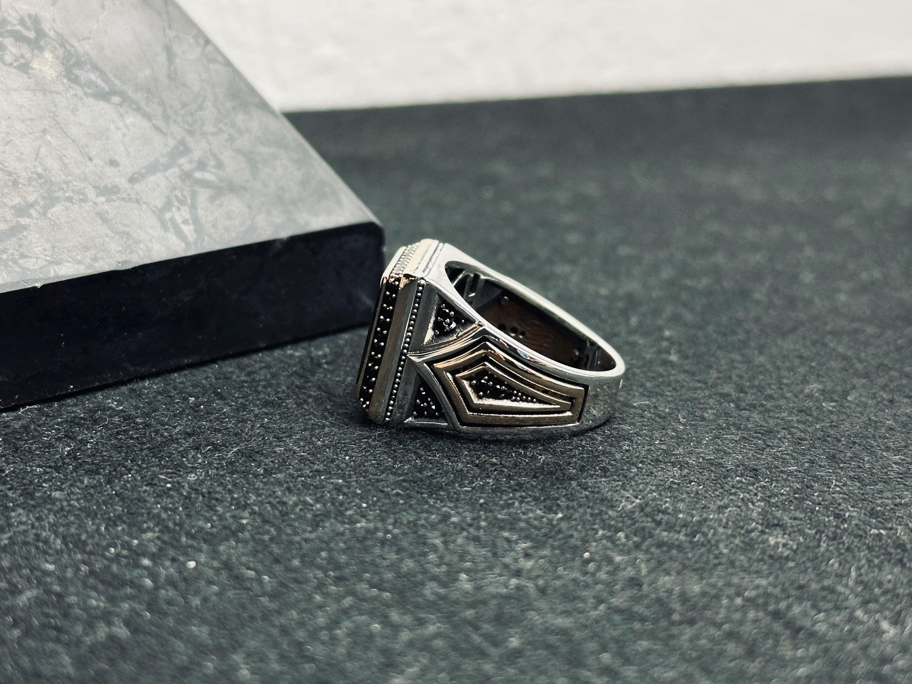 Arabic Ayat Ring: Minimal Turkish Jewelry (Square Sterling Silver)
