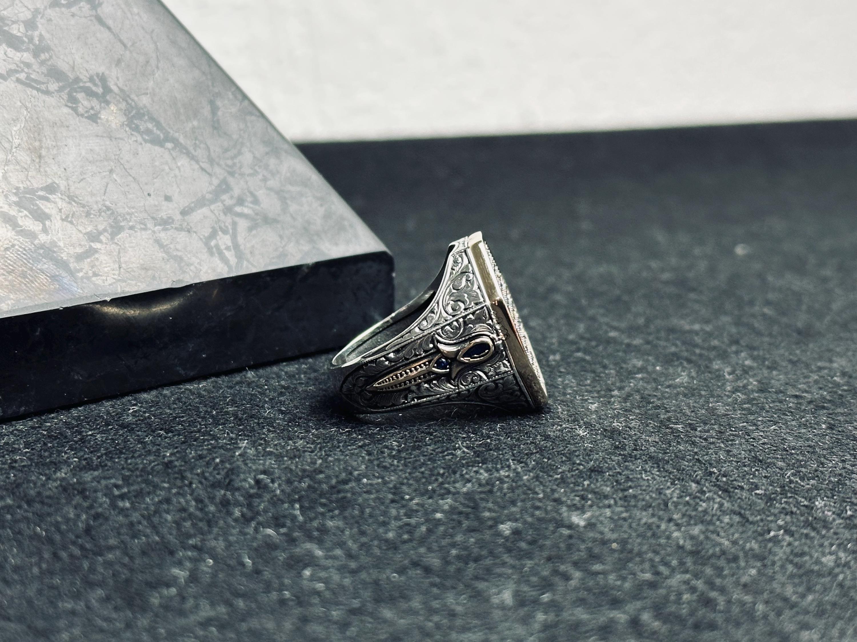 8-Shape Silver Ring for Men - Tiny Blue Zircon Detail