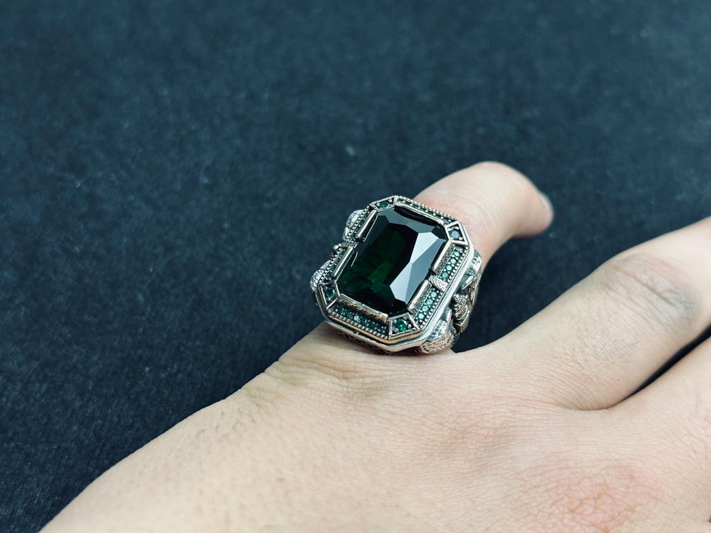 Colombian Emerald Ring for Men: Eagle-Accented Sterling Silver