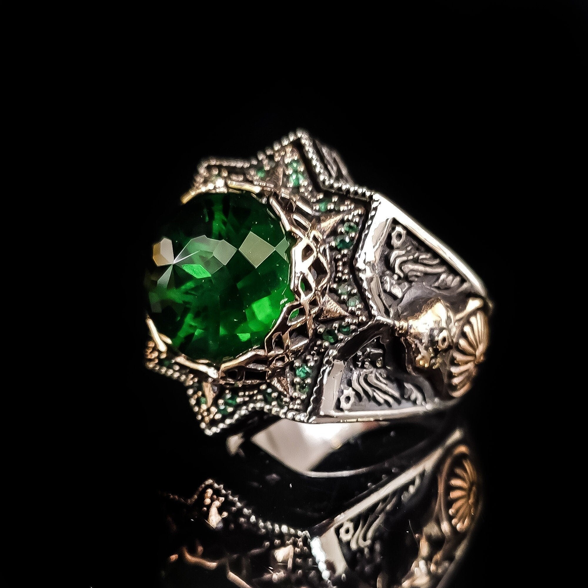 Green Zircon Silver Ring - Ottoman Embroidered Helmet Style