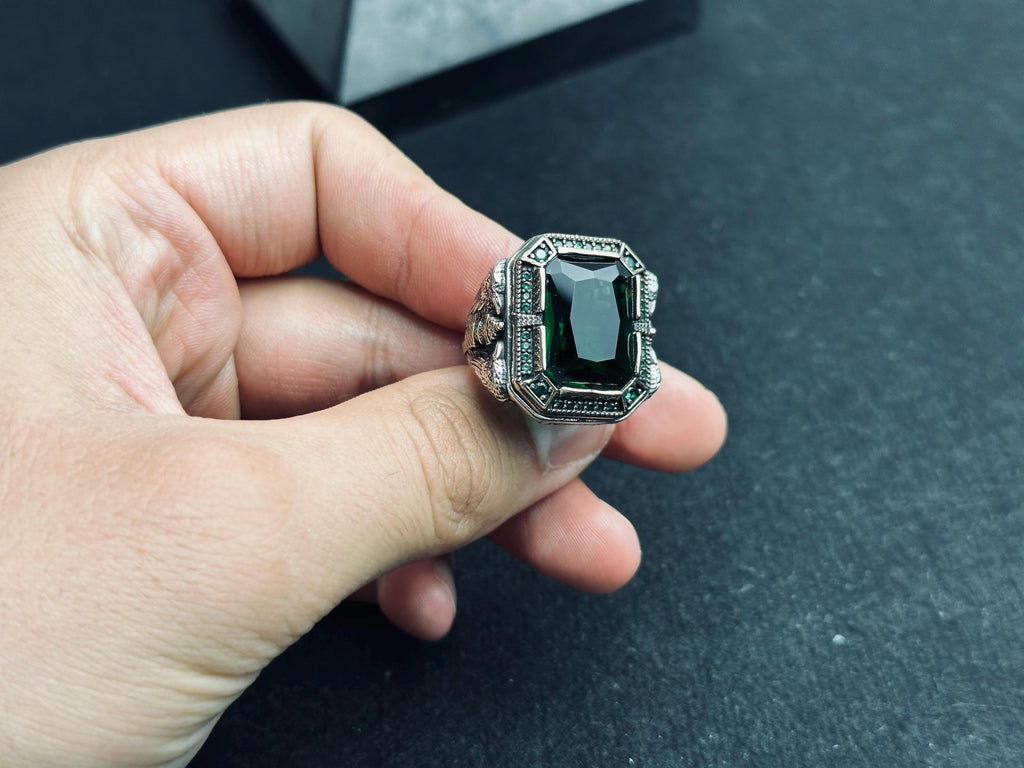 Colombian Emerald Ring for Men: Eagle-Accented Sterling Silver