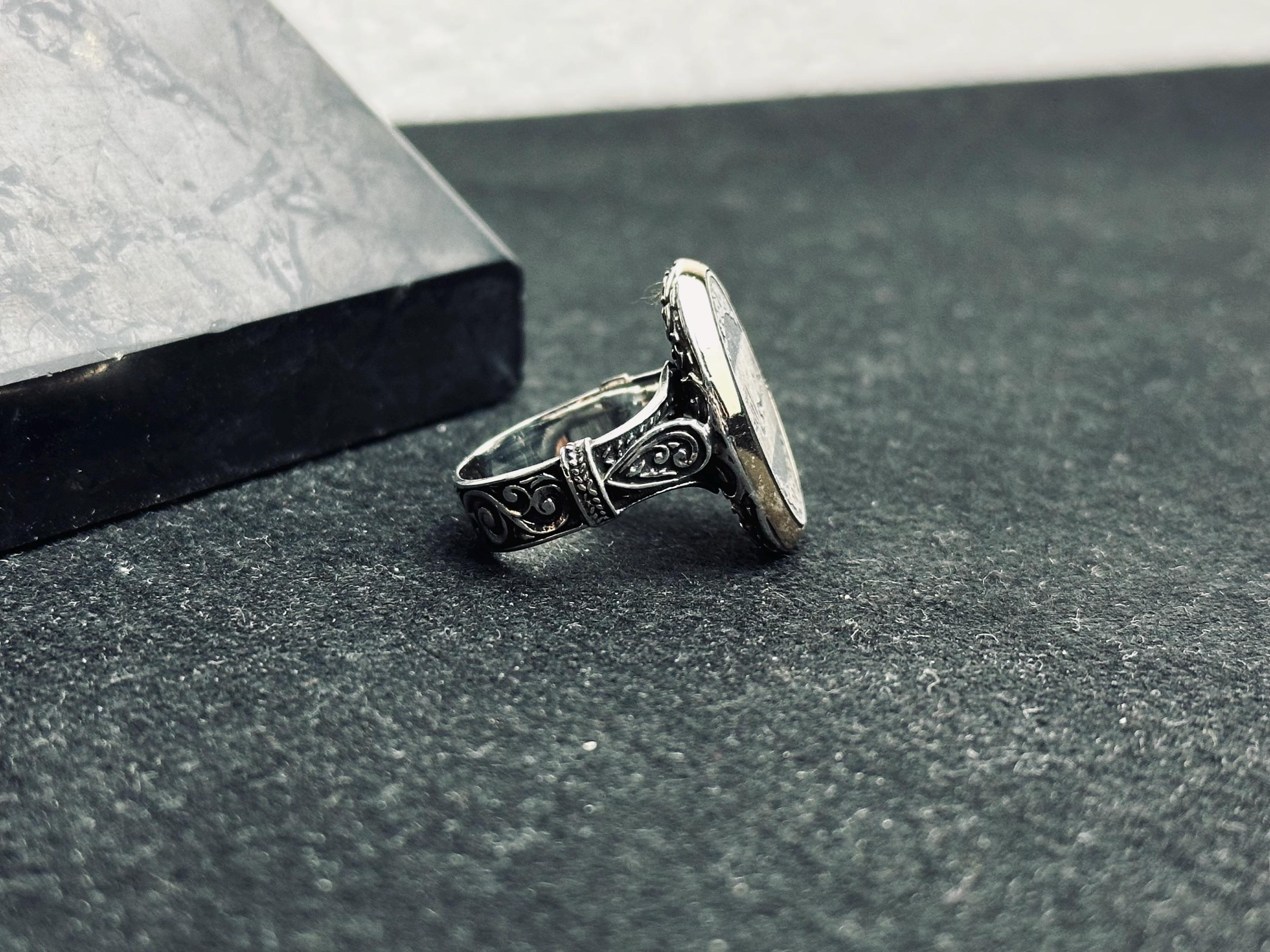 Statement Silver Ring: Oval Arabic Dua - Minimal Calligraphy