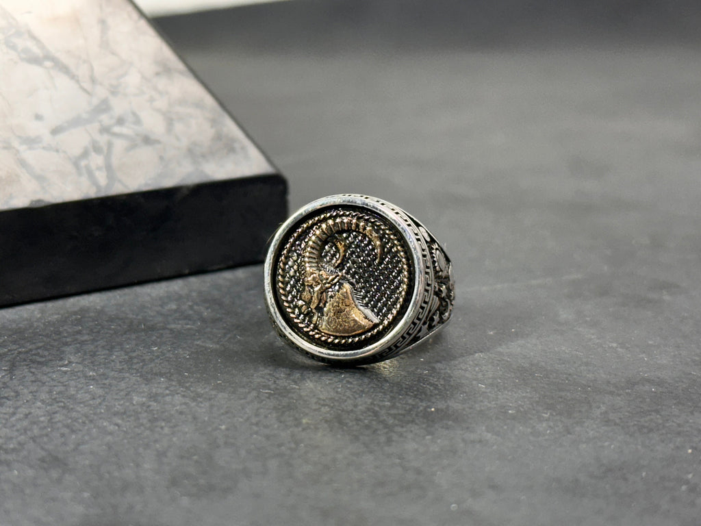 Capricorn Zodiac Ring: Sterling Silver Round Signet - Astrology Jewelry