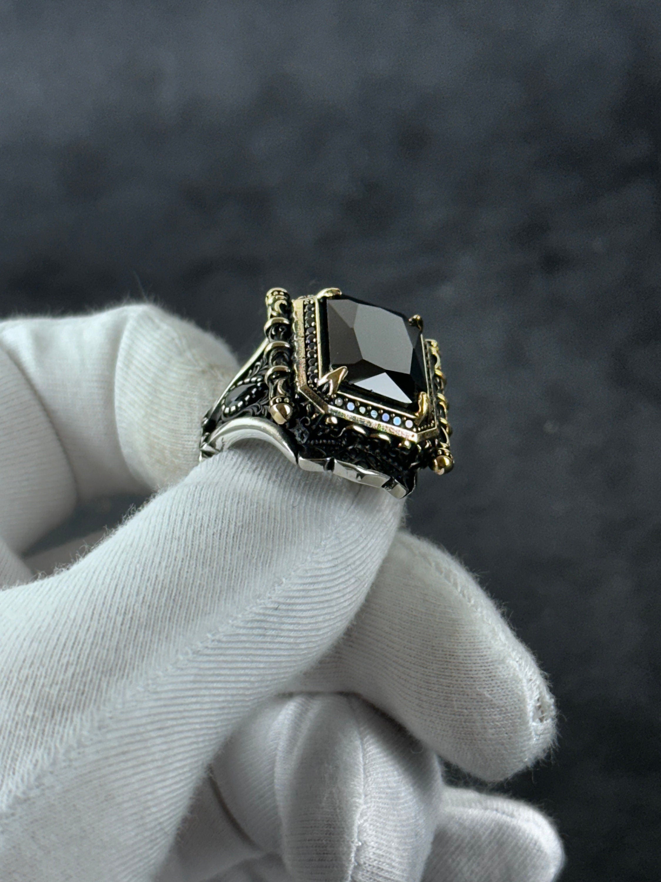 Black Zircon Sterling Silver Ring: Handcrafted Engraved Design