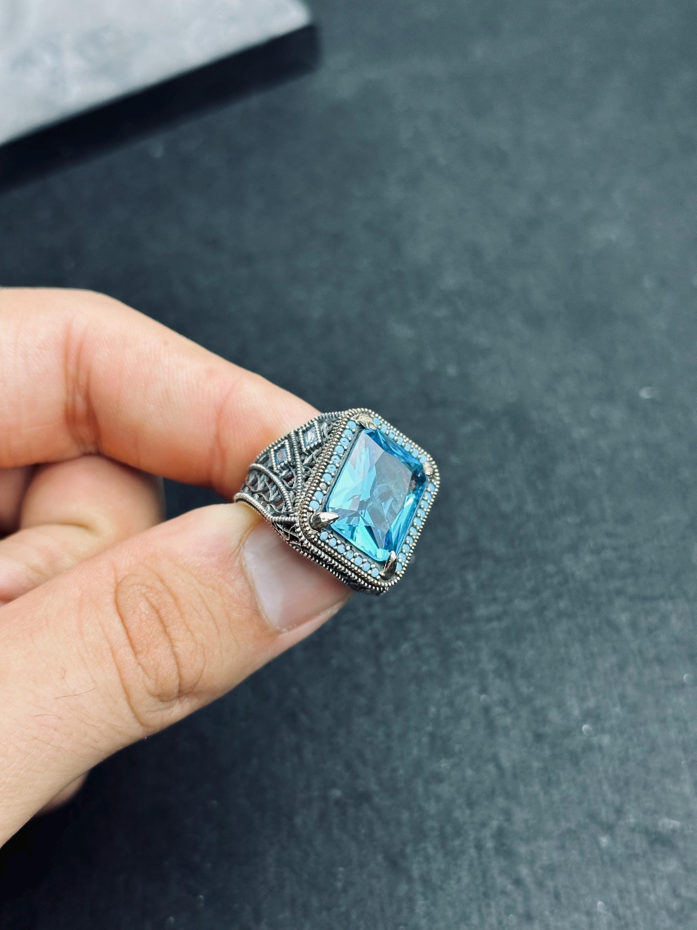 Men's Aquamarine Ring: Light Blue Gemstone - Sterling Silver
