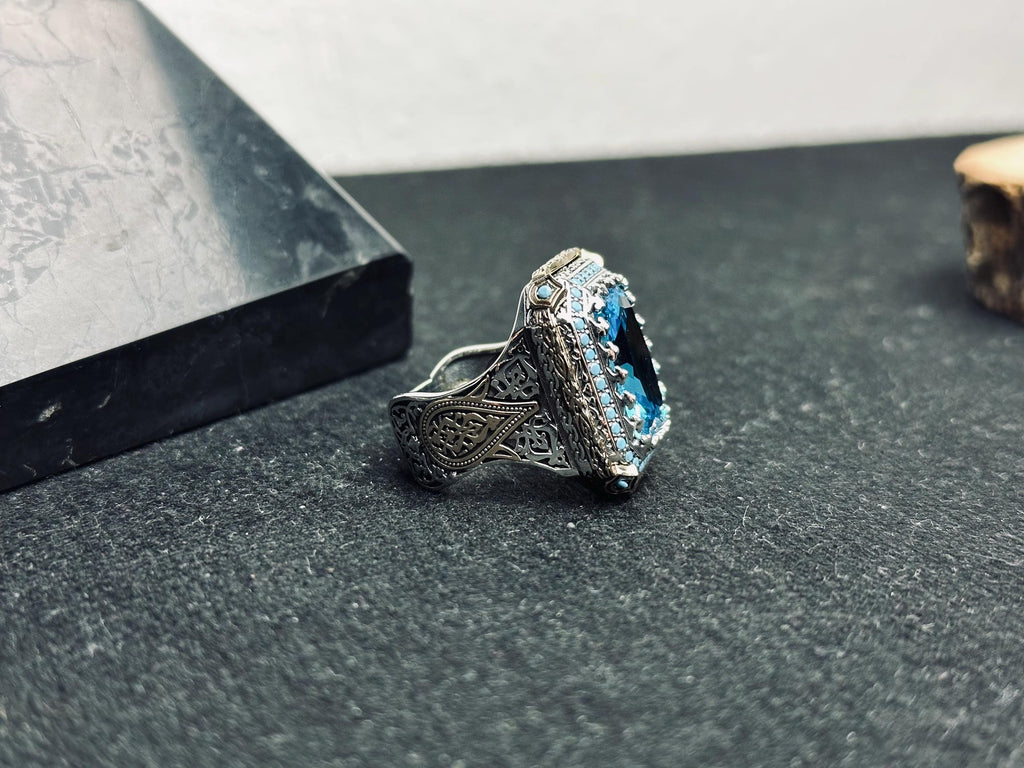 Aquamarine Men's Ring - Handmade Sterling Silver Lion Design