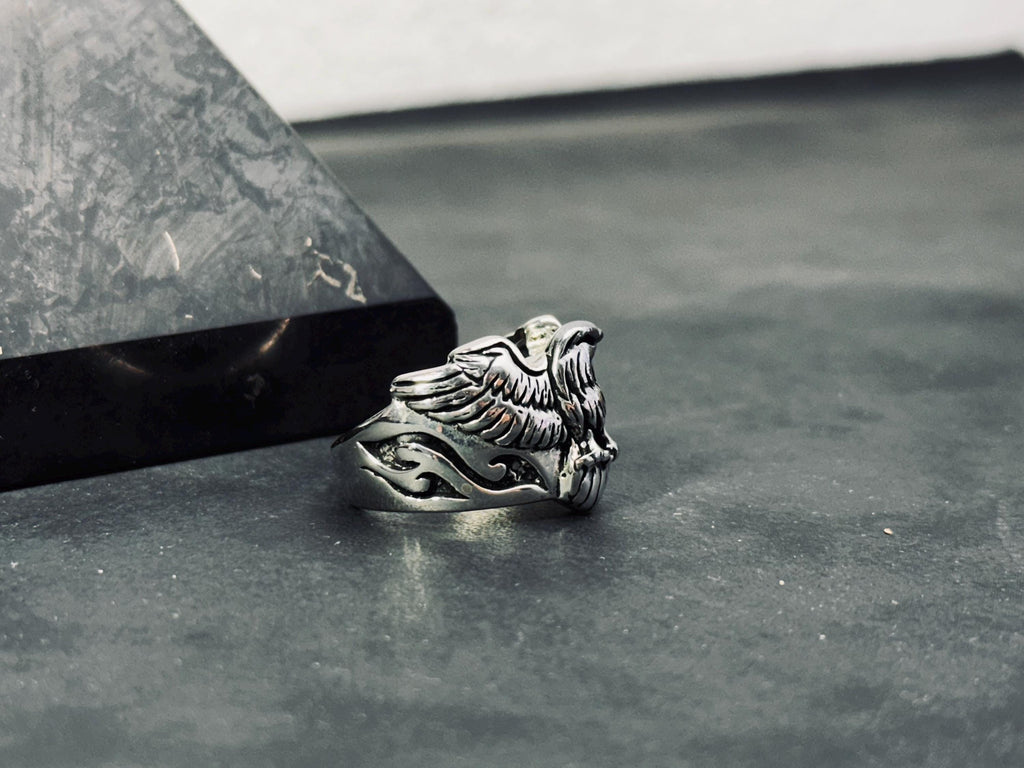 Gothic Sterling Silver Raven Ring, Crow Design (Unisex)