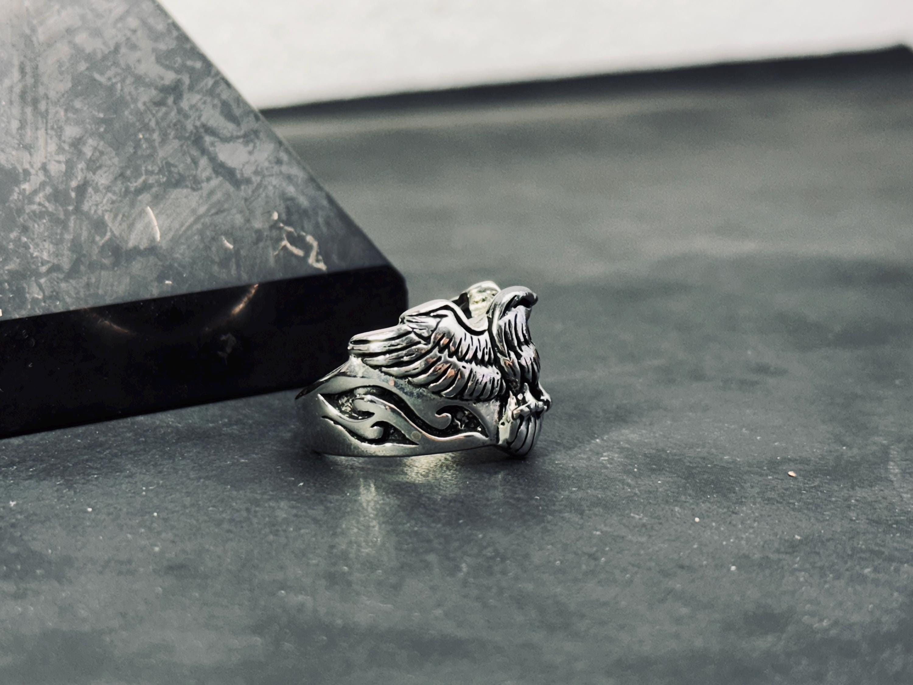 Gothic Sterling Silver Raven Ring, Crow Design (Unisex)