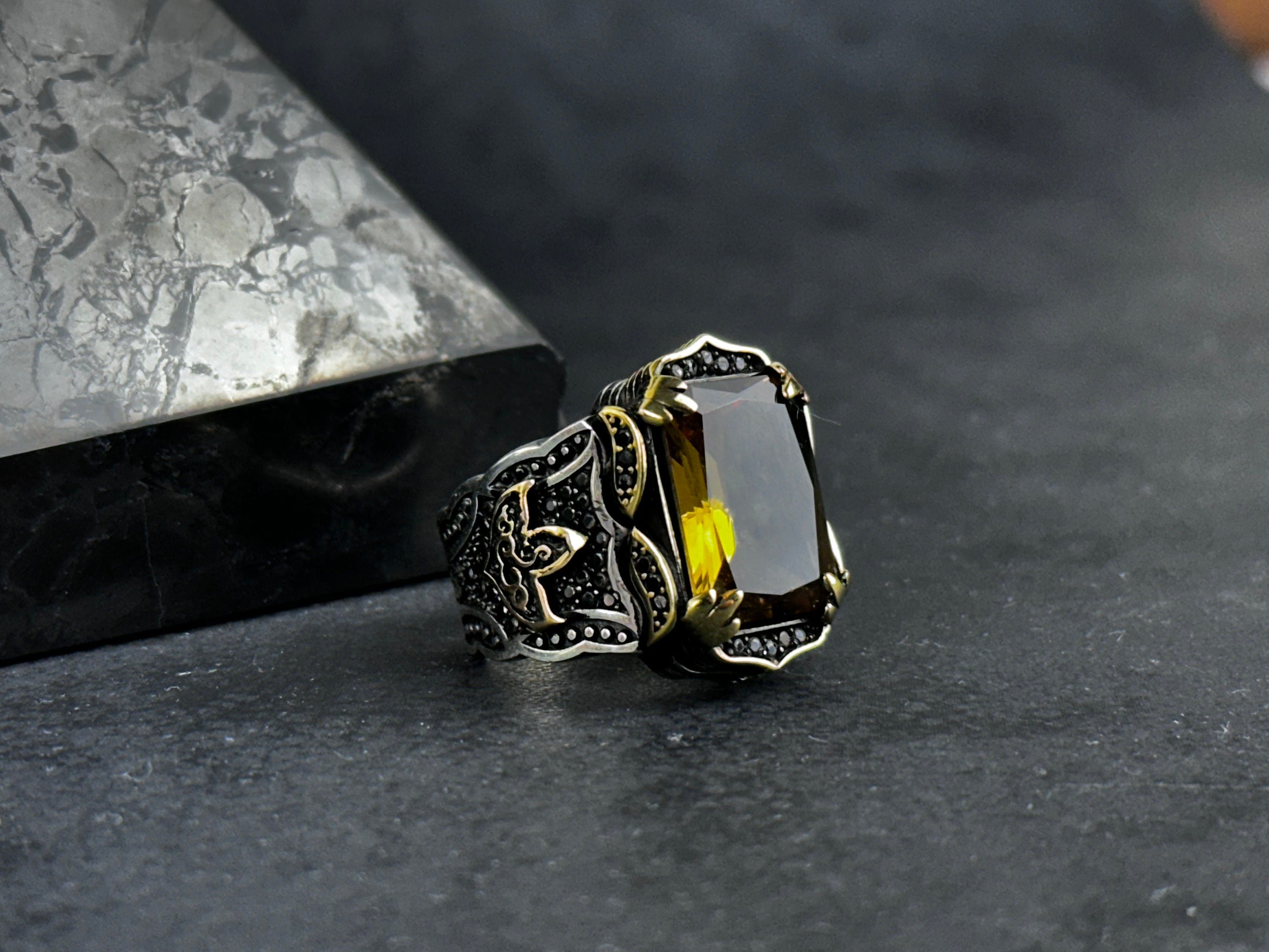 Sultanite Silver Ring: Handmade Color-Shift Gemstone - 925 Sterling