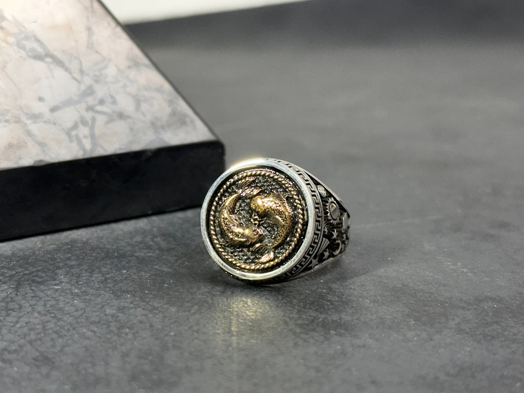 Pisces Astrology Ring, Sterling Silver, Neptune Design (Dainty Size)