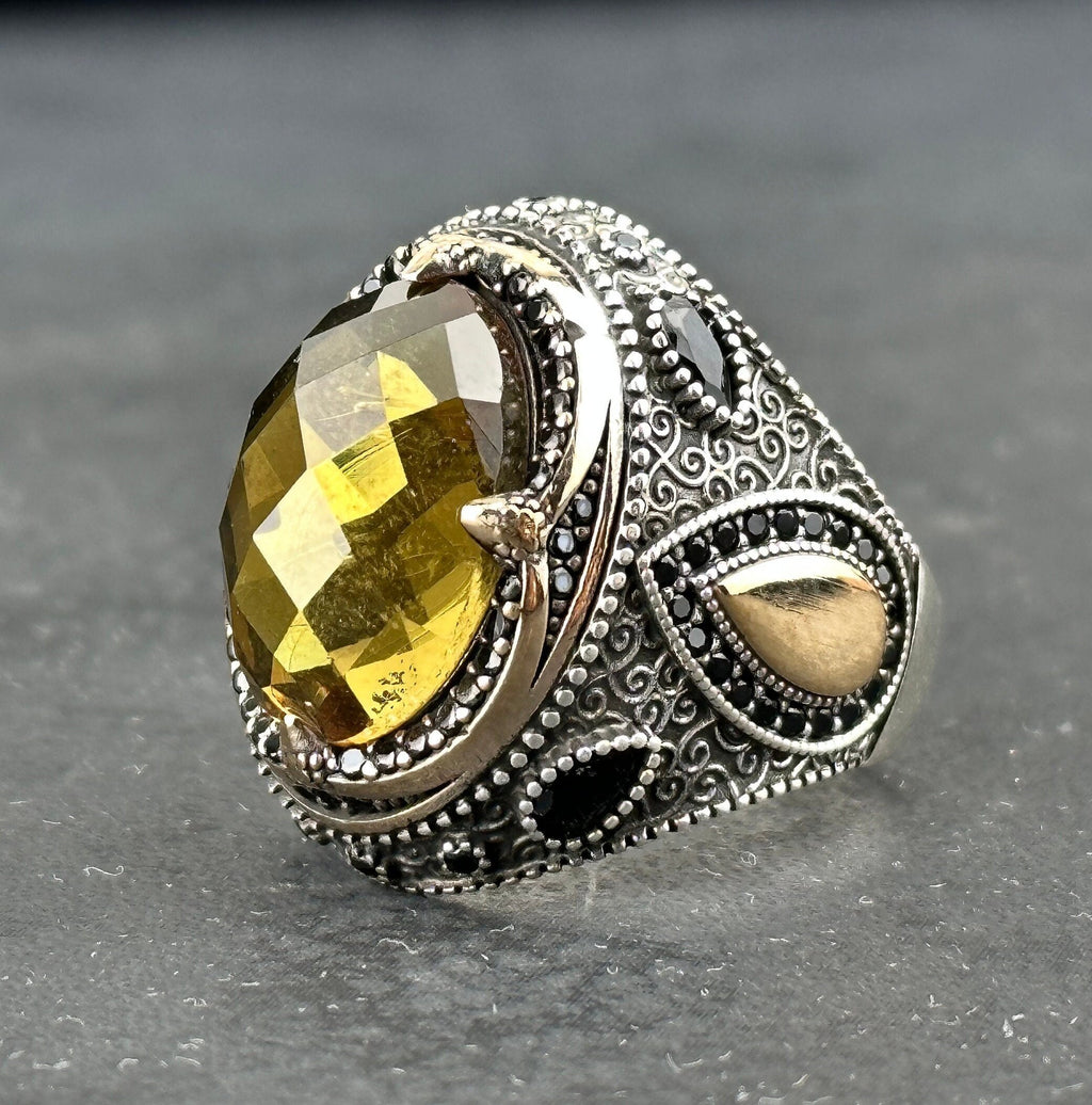 Sultanit Silver Ring: Color Changing Gemstone - Handmade Statement Jewelry