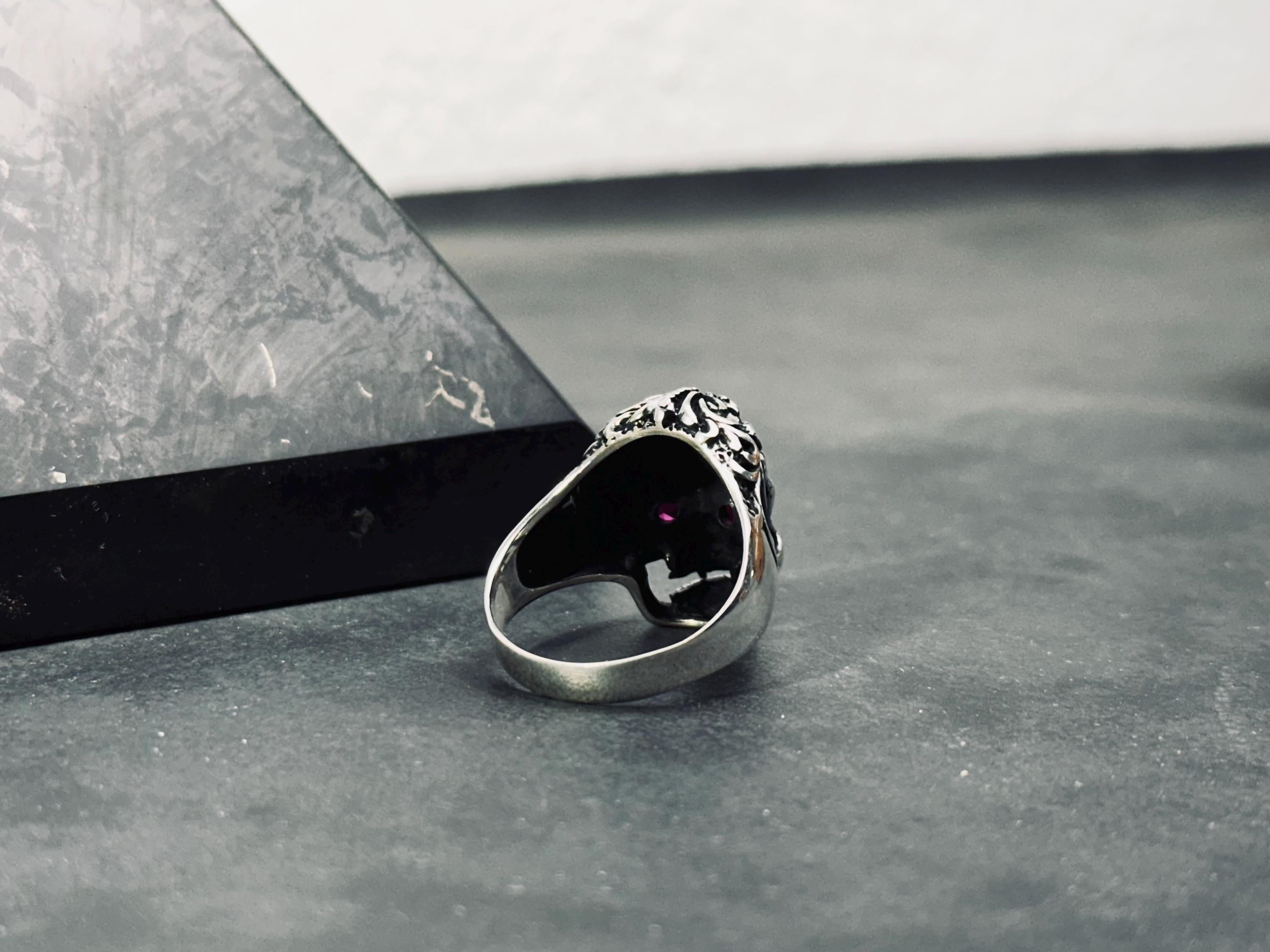 Skull Ring: Sterling Silver Goth Biker Style - Adjustable Fit