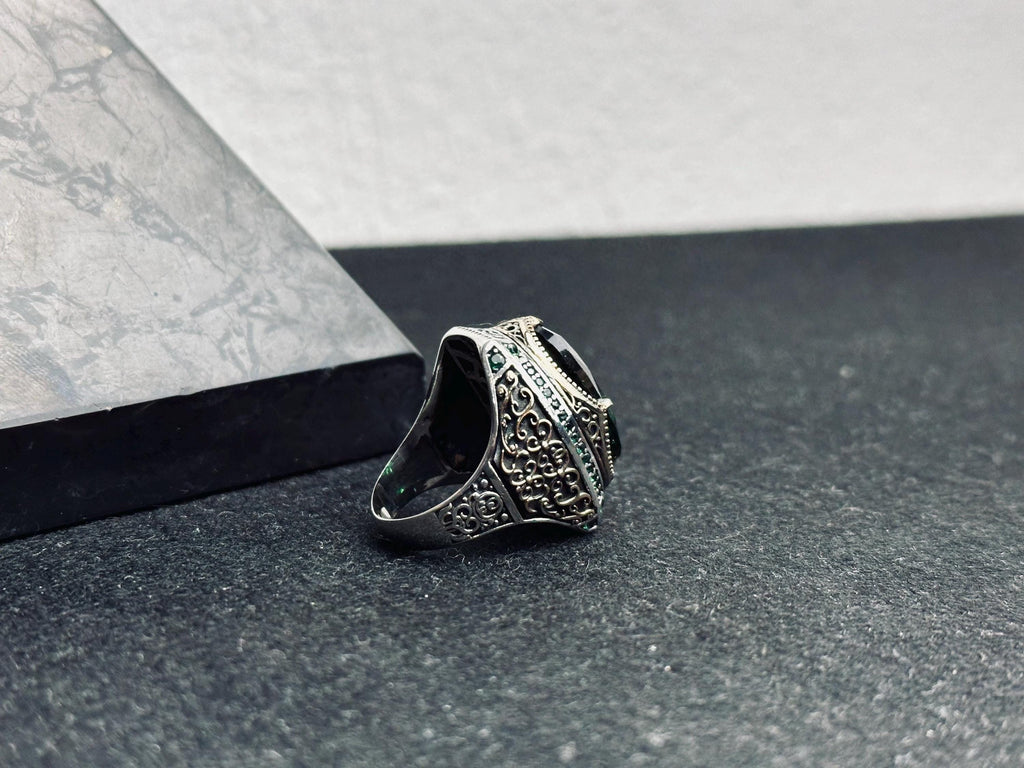 Colombian Emerald Men’s Ring, Oval Stone, Eagle Detail (Sterling Silver)