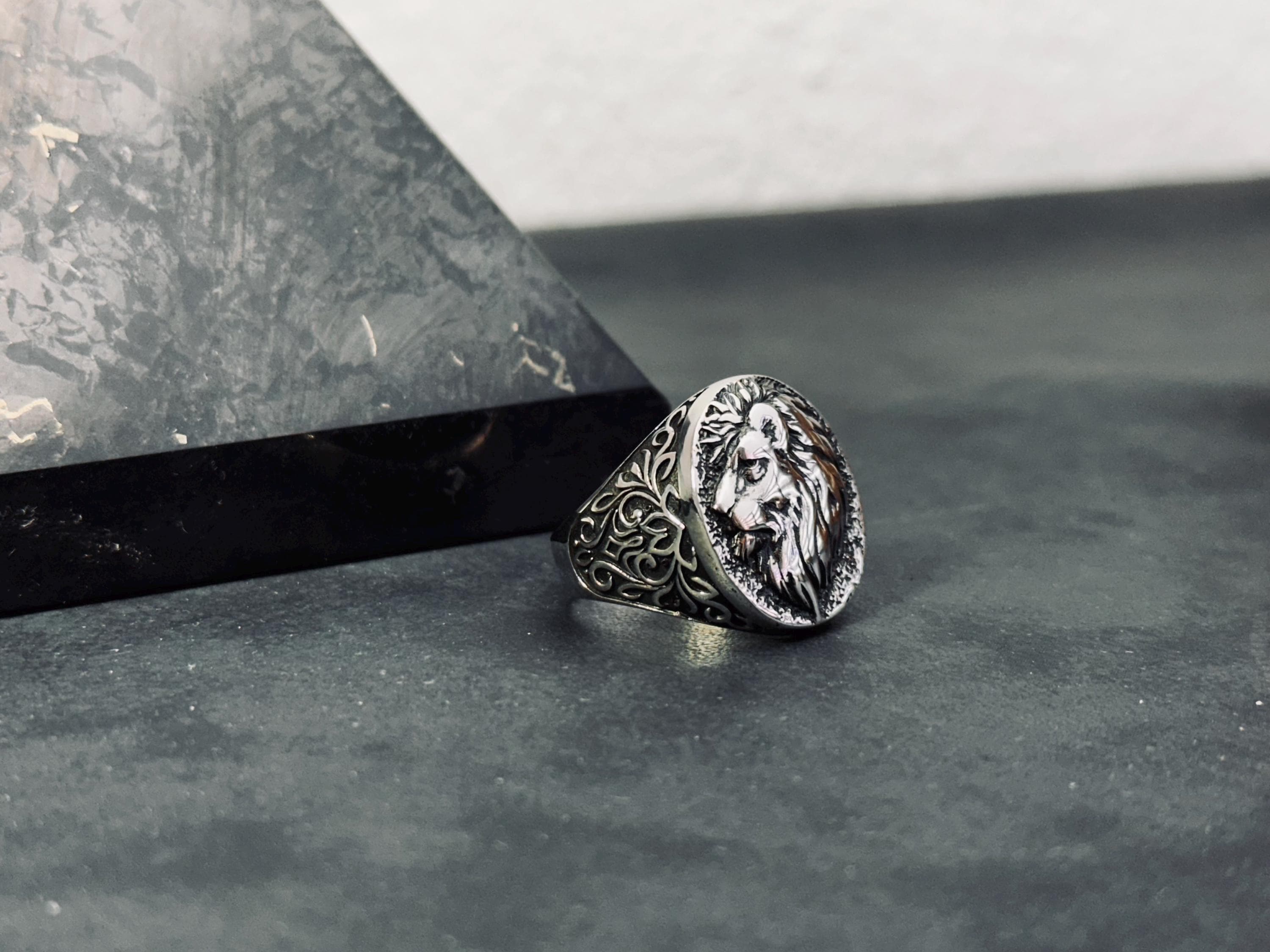 Engraved Lion Head Ring: Sterling Silver Men's Statement Jewelry