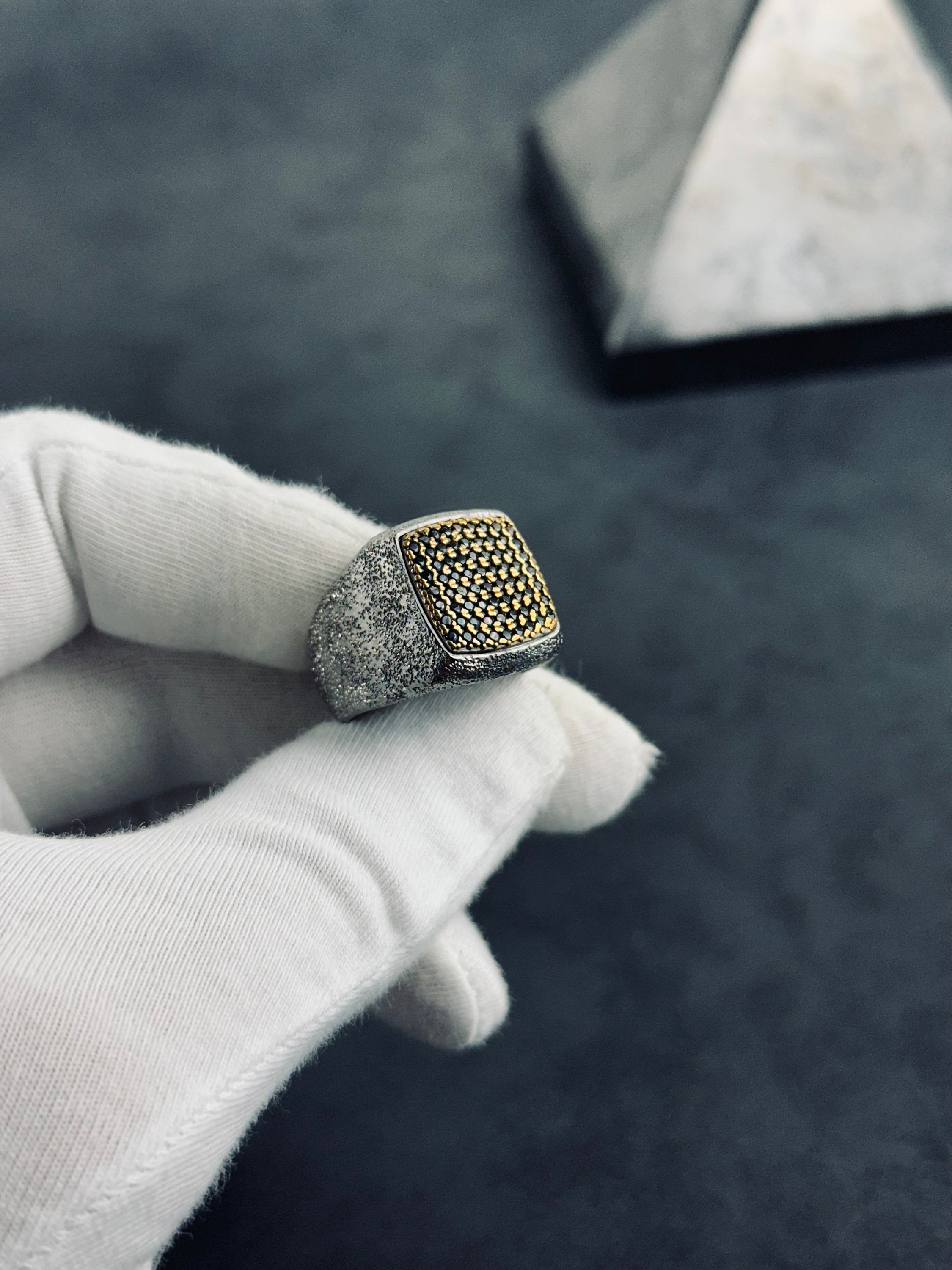 Engraved Zircon Dot Ring: Sterling Silver with Rhodium Finish