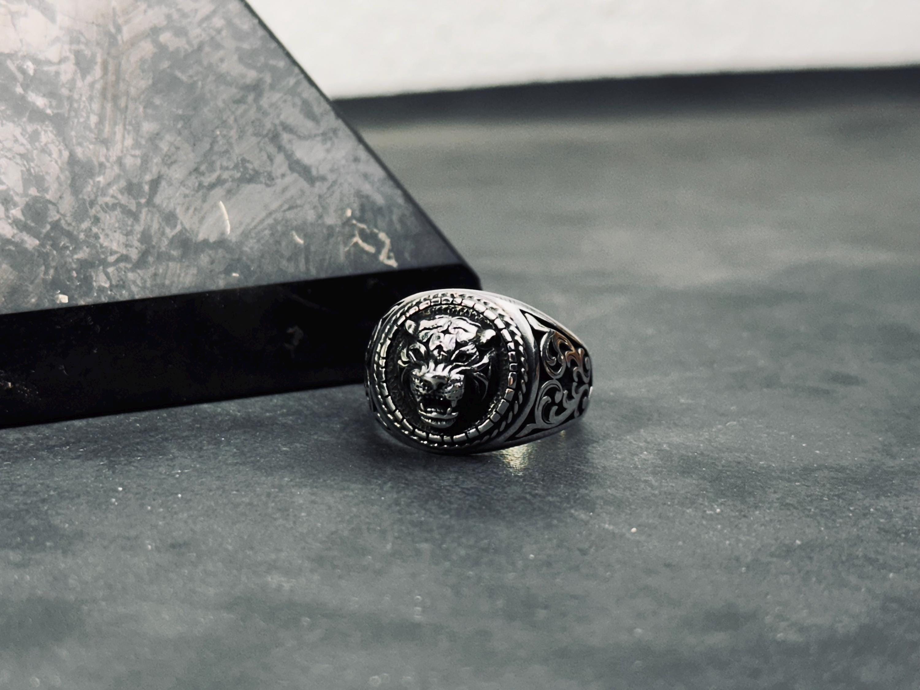 Tiger Head Sterling Silver Ring, Oxidized Finish (Handmade, Unisex)