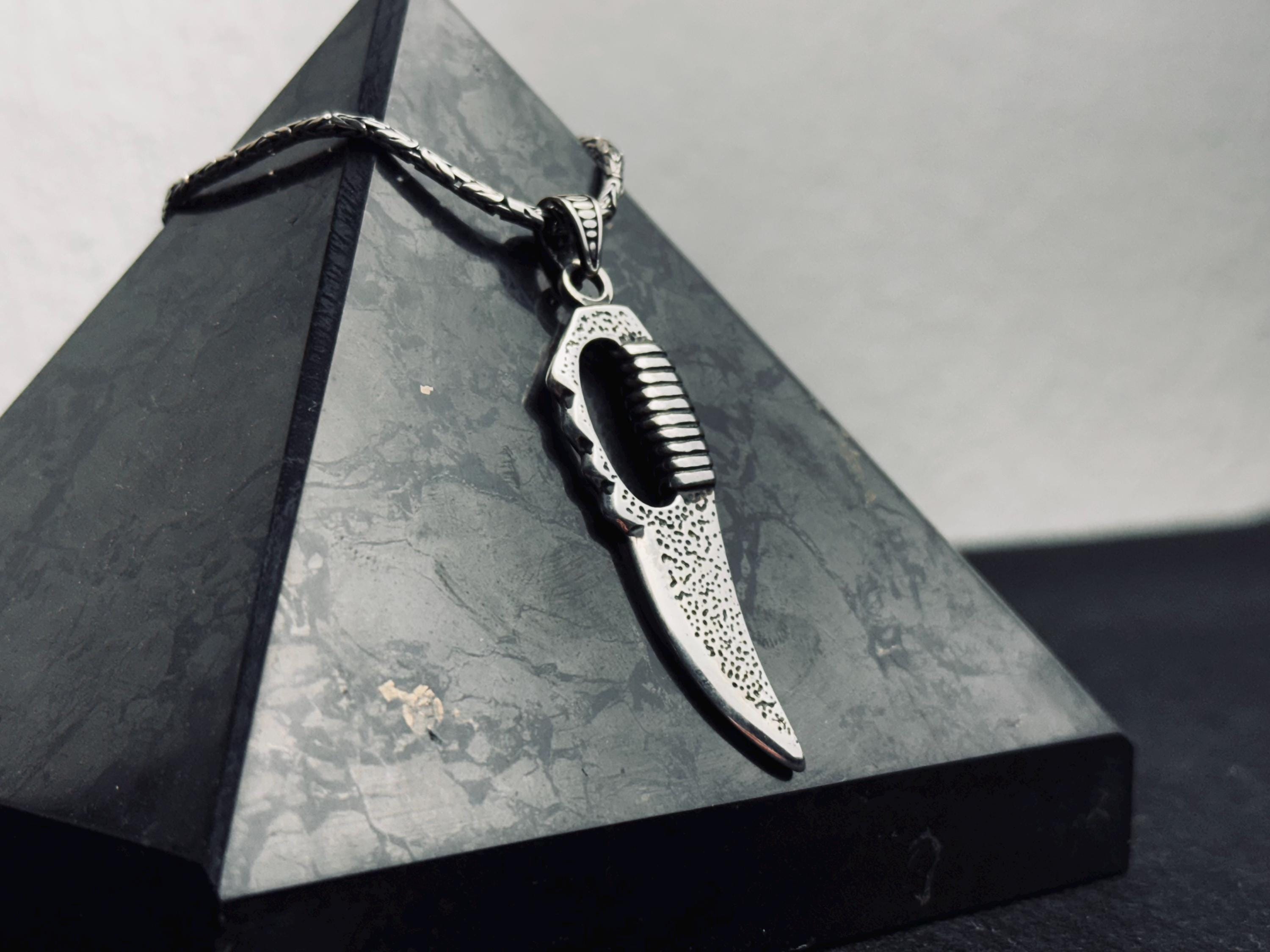 Knife Necklace: Silver Dagger Pendant - Inspired by Elden Ring