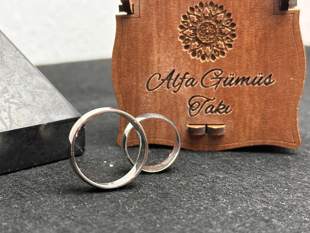 Sterling Silver Couple Ring Set - Personalized Wedding Bands