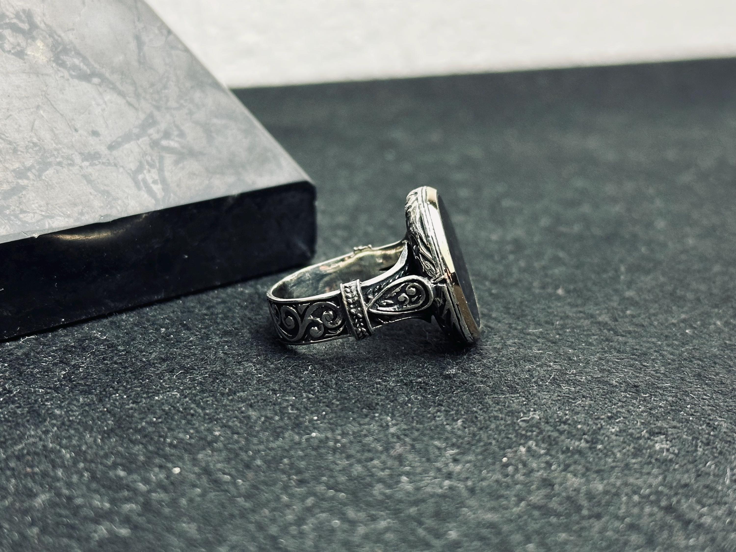 Oval Onyx Signet Ring - Vintage Handmade 925 Sterling Silver